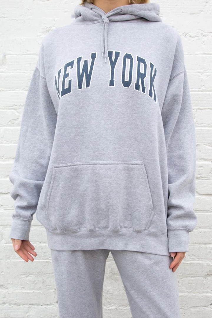 Brandy Melville New York Hoodie, Women's Fashion, Coats, Jackets and  Outerwear on Carousell