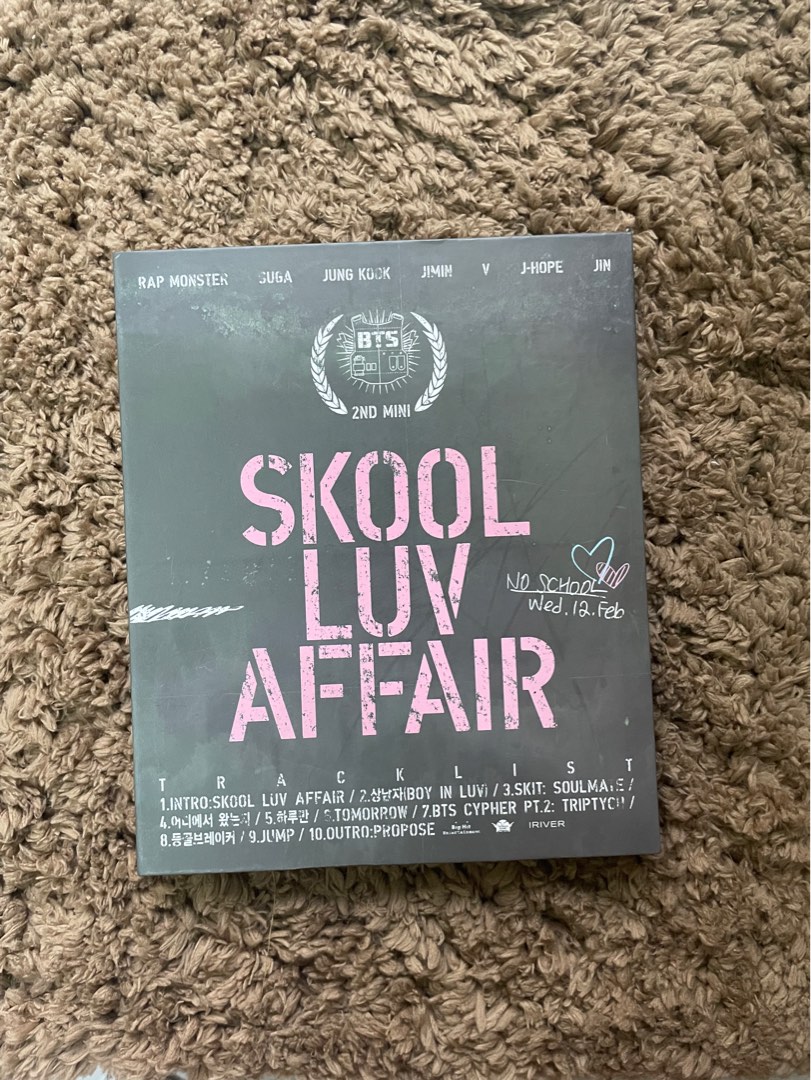 BTS ALBUM SKOOL LUV AFFAIR, Hobbies & Toys, Music & Media, Music Accessories on Carousell