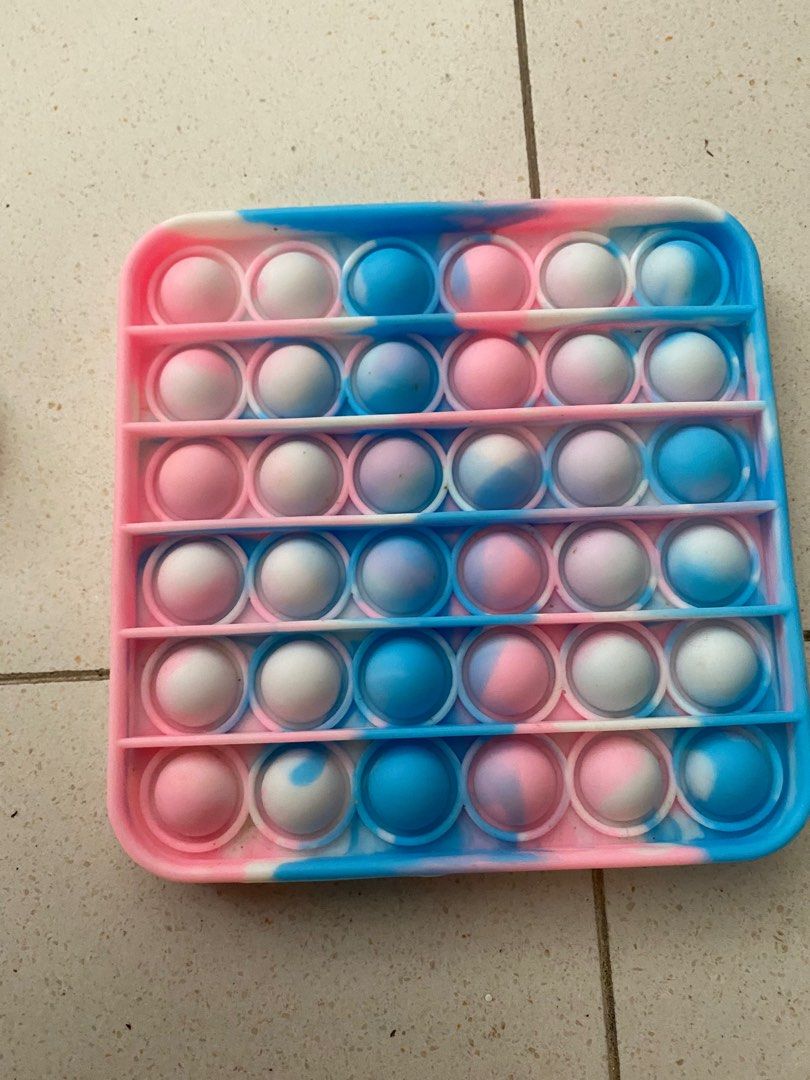 Bubble popits, Hobbies & Toys, Toys & Games on Carousell