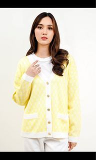 buttonscarves benang jarum monogram cardigan sunrise size M