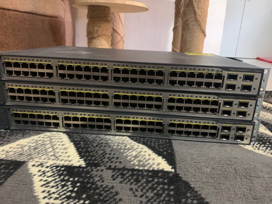 Cisco Switch 3750 V2 series poe 48ports, Computers & Tech, Office