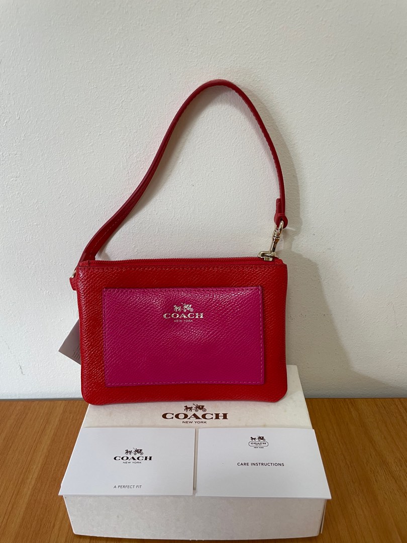 Coach Pouch, Women's Fashion, Bags & Wallets, Wallets & Card Holders on