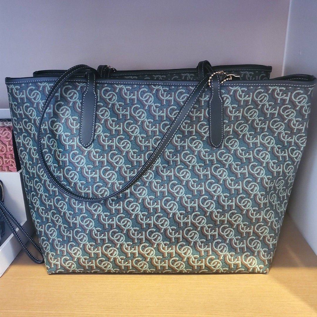 Coach tote bag new design