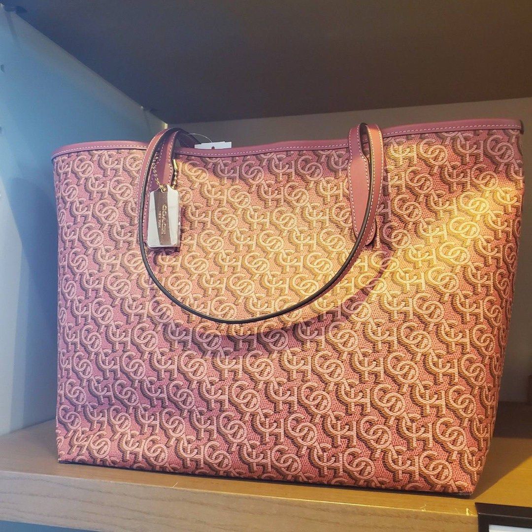 Coach tote bag design sale