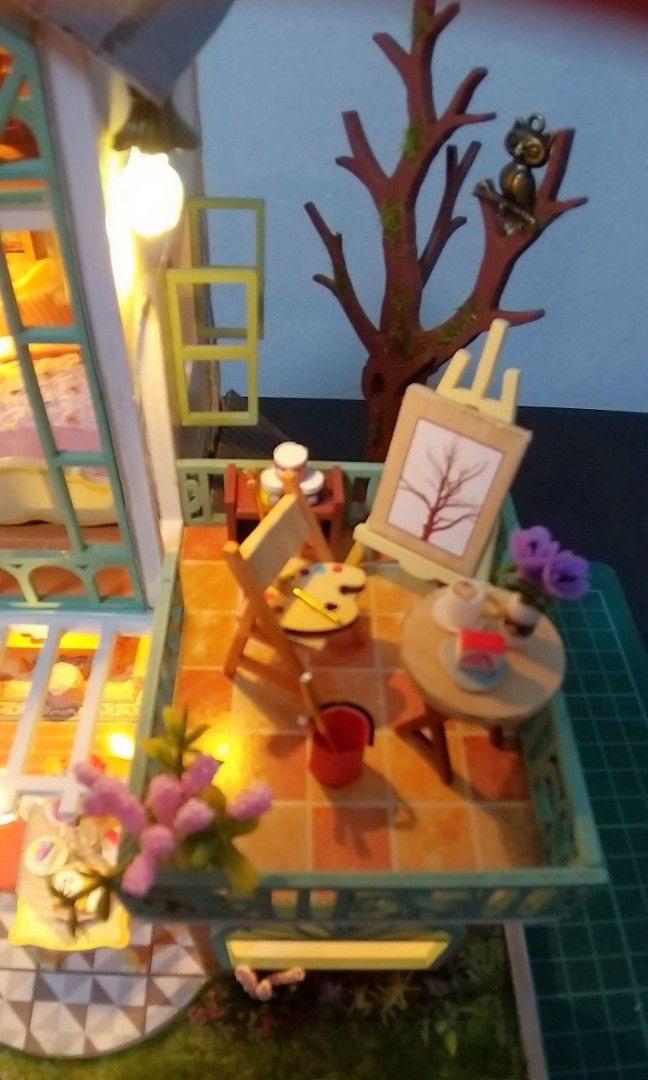 Completed Dollhouse Jungle Resort, Hobbies & Toys, Stationery & Craft