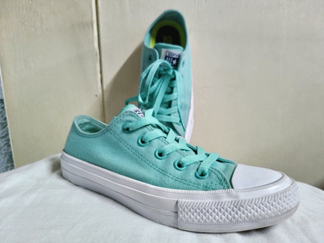 Tiffany blue chucks top