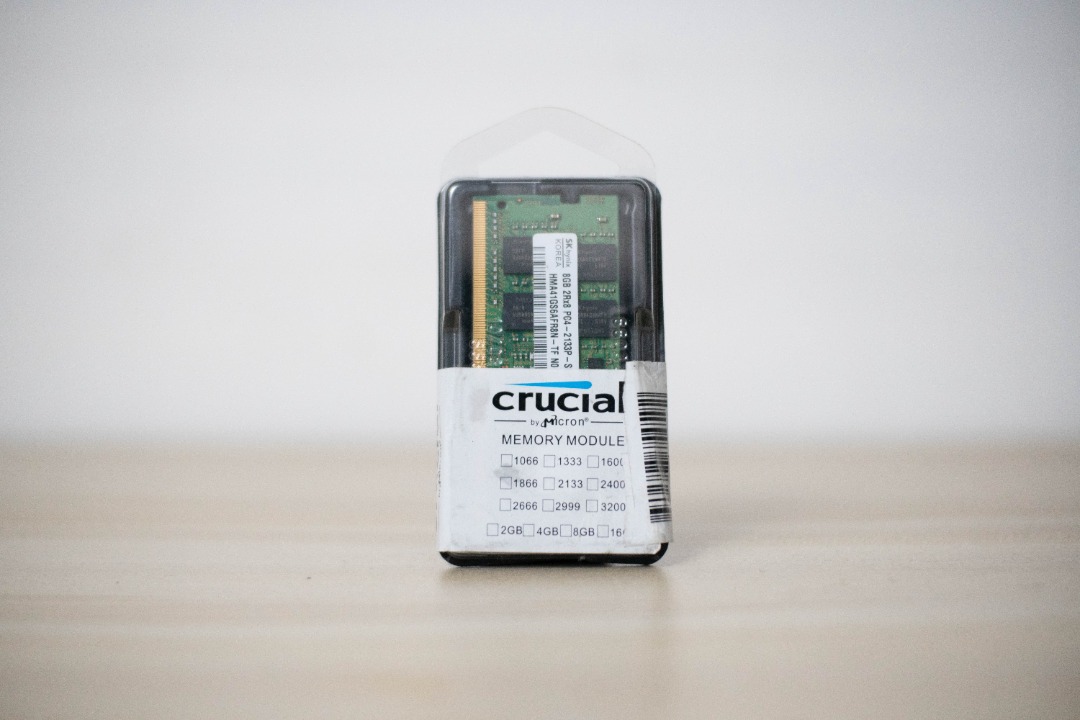 Barrette Mémoire Crucial 8Go DDR4 2133MHz PC4-17000 – DIMM Desktop – Ouverte Jamais Utilisée