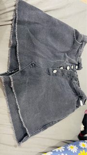 (Category: ) located in . Submitted by cleanprices (Listing ID 1235385683, Image 1). Description: .