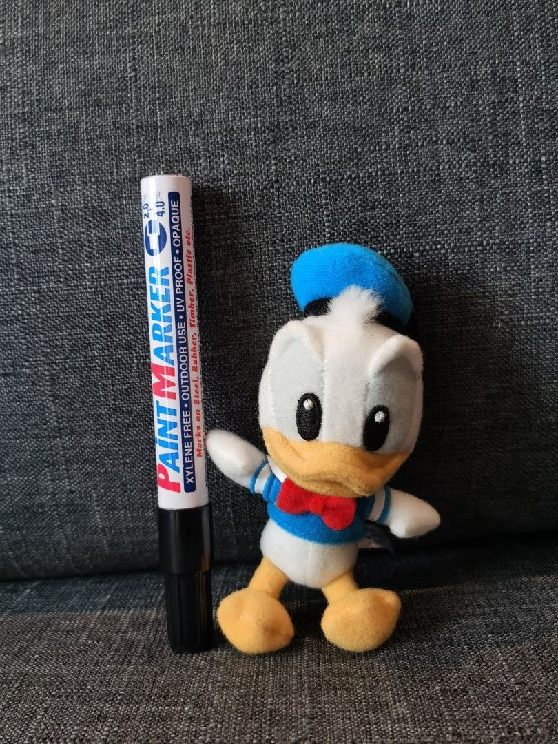 Donald duck discount plush keychain