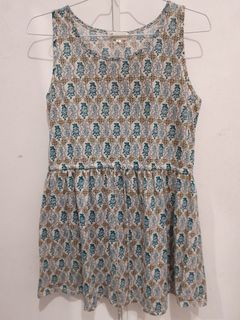 Dress pendek