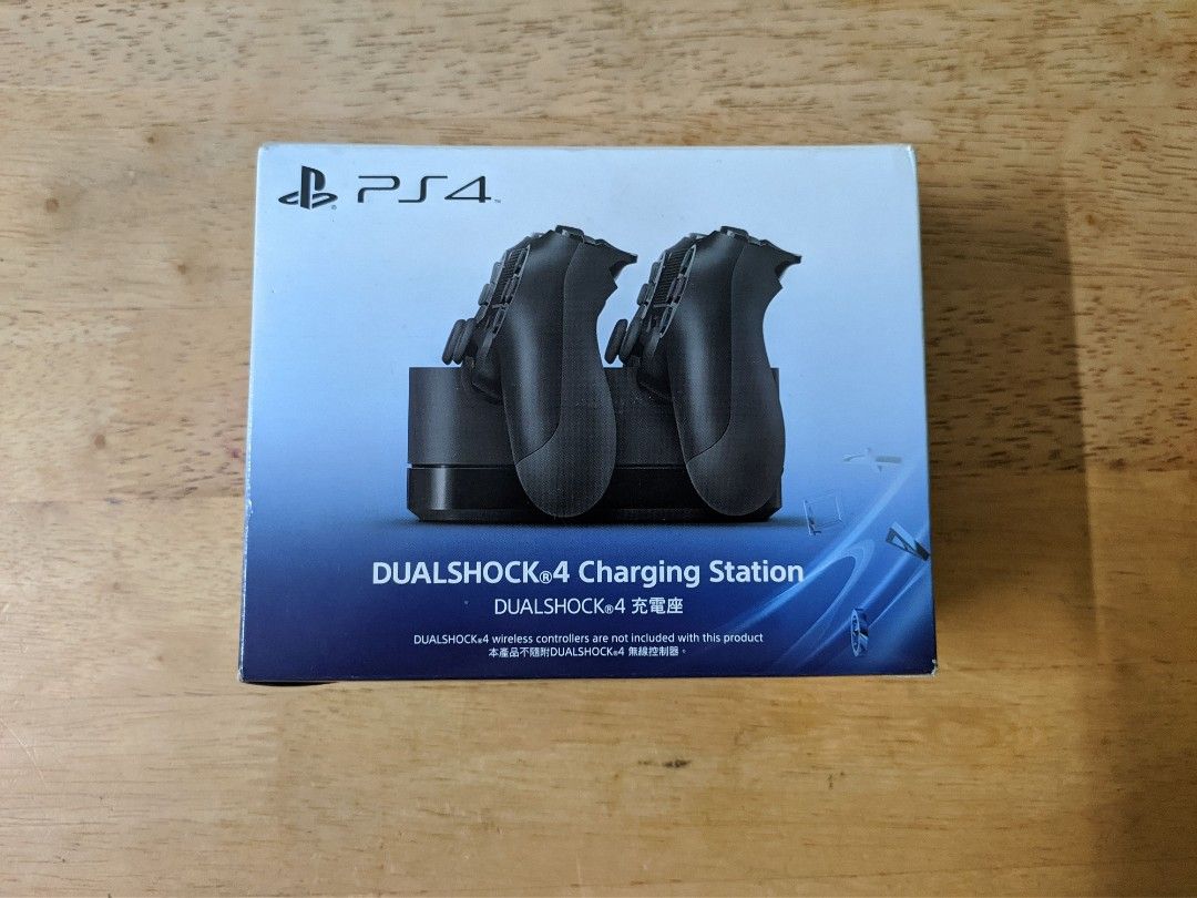 Dualshock 4 Charging Station, Video Gaming, Gaming Accessories, Cables