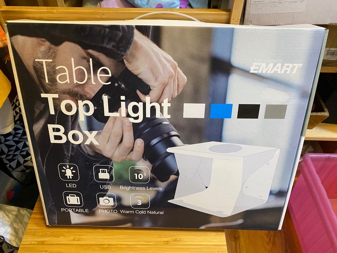 Emart Table Top Light Box with free delivery, Computers & Tech, Office