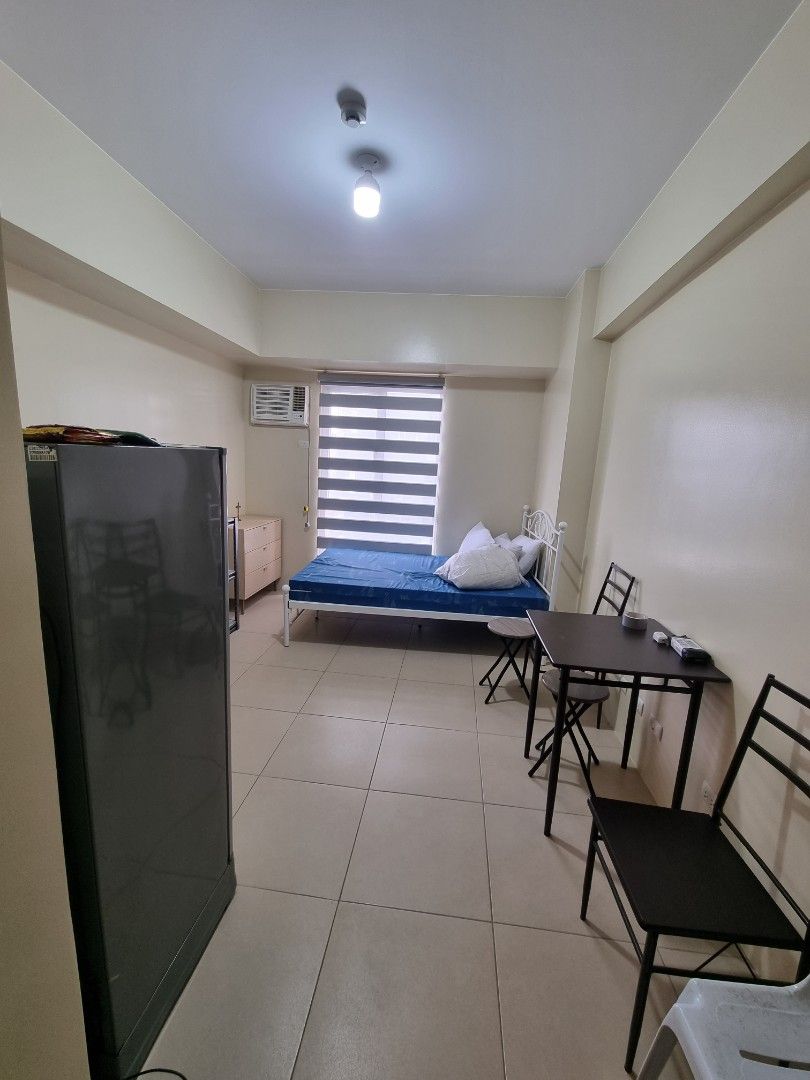 1 Bedroom and Studio Units with Parking For Rent at VERTIS NORTH at