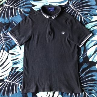 Fred perry size S slim fit 64x43 (cm)