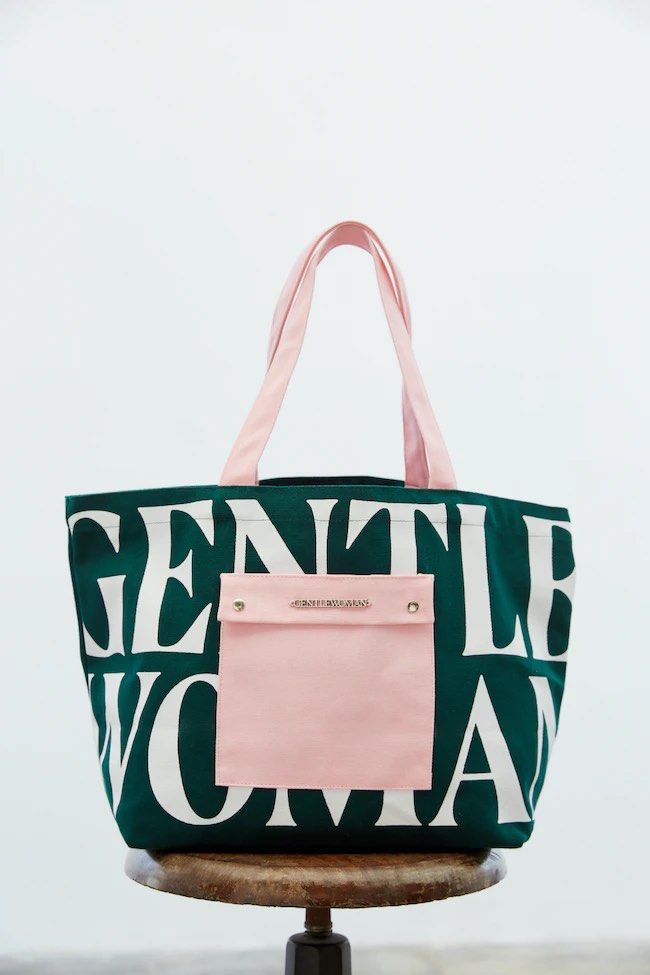 On hand! GENTLEWOMAN PAINTED WALL TOTE IN GREEN / PINK on Carousell