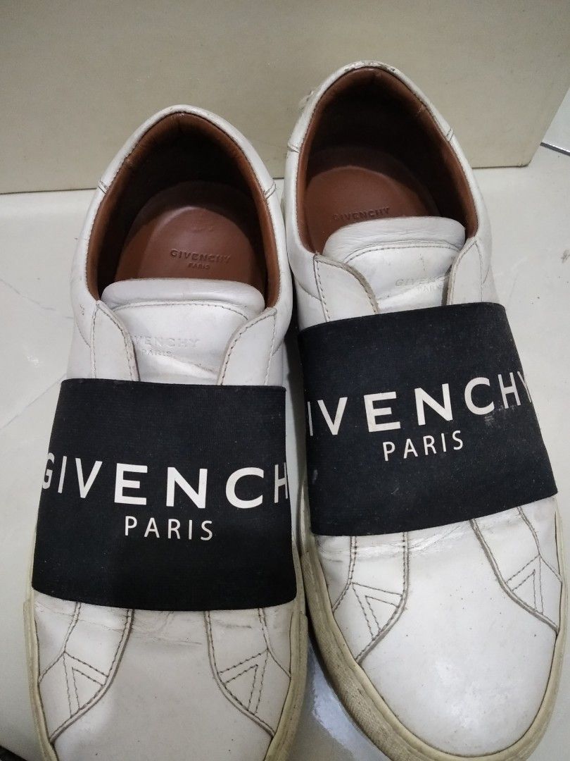 Givenchy shoes, Fesyen Wanita, Sepatu di Carousell