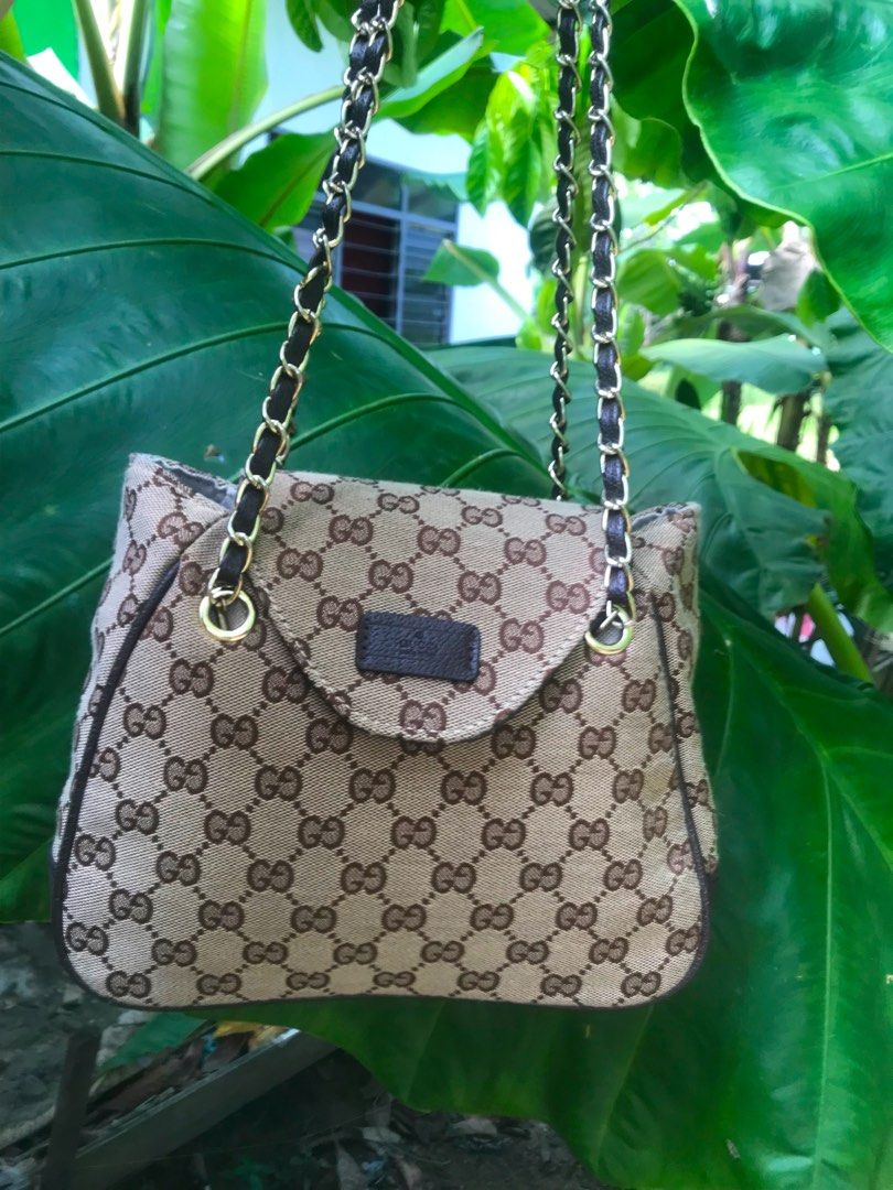 Gucci Sling bag, Women's Fashion, Bags & Wallets, Crossbody Bags on