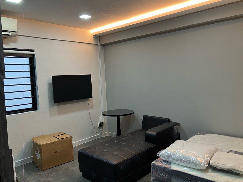 Guillemard/ Geylang Studio In Landed House For Leased, Property