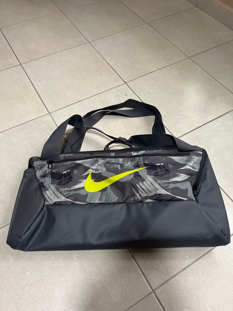 Gym bag, Men's Fashion, Bags, Sling Bags on Carousell
