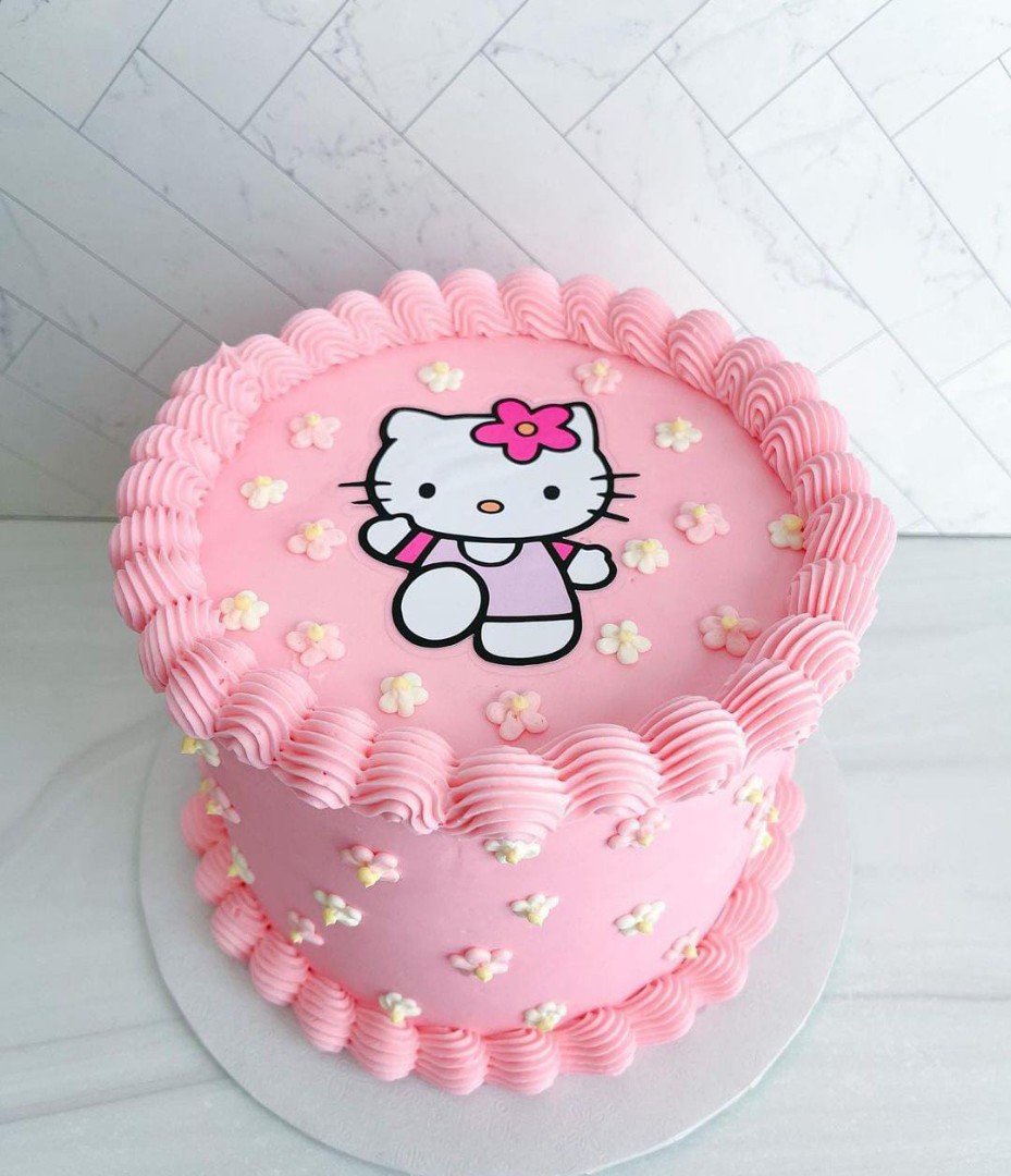 dailydelicious: Hello Kitty Rolled Cake: Cute rolled cake