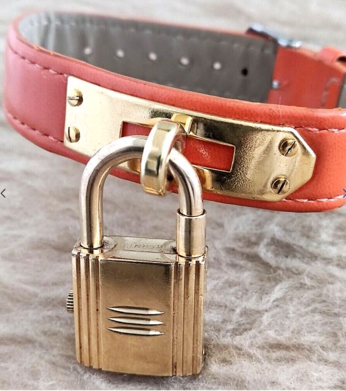 HERMES KELLY GOLD Plaque PADLOCK Quartz Gold & Black Ladies Watch Rare
