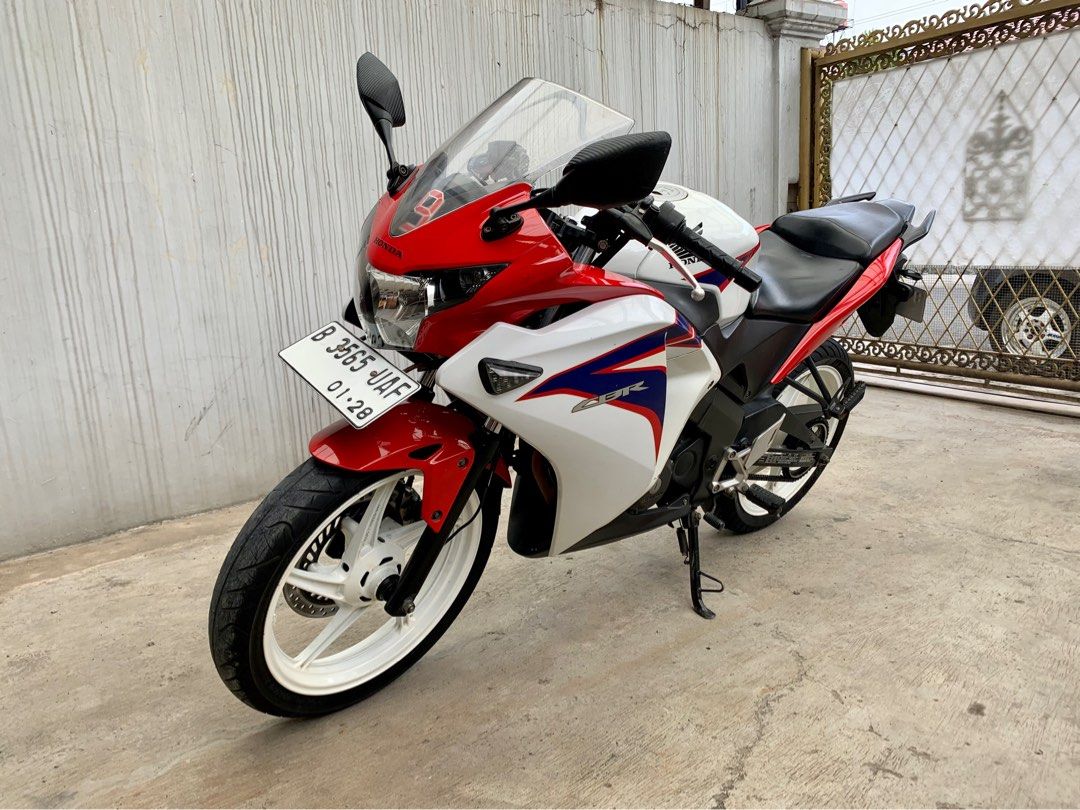 Cbr 150 deals 2012