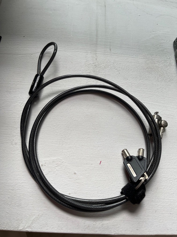 [Free Delivery] Hp laptop lock, Computers & Tech, Parts & Accessories