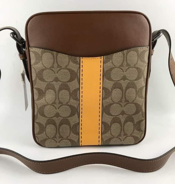 Hudson Crossbody 21 (Category: Luxury Bags & Wallets) located in Rizal. Submitted by onlinedepotwholesale2nd (Listing ID 1235341084, Image 3). Description: Hudson crossbody 21 in signature canvas With Trompe L’oeil Print 8 1/4” (L) x 9 3/4” (H) x 2 1/4” (W) CH200 2400.