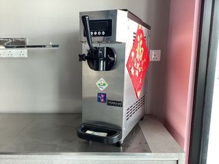 Ice cream machine