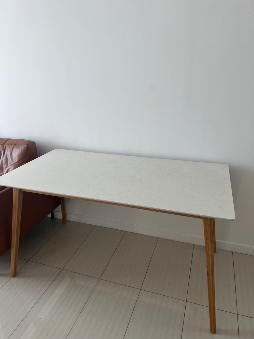 IKEA STENARED dining table