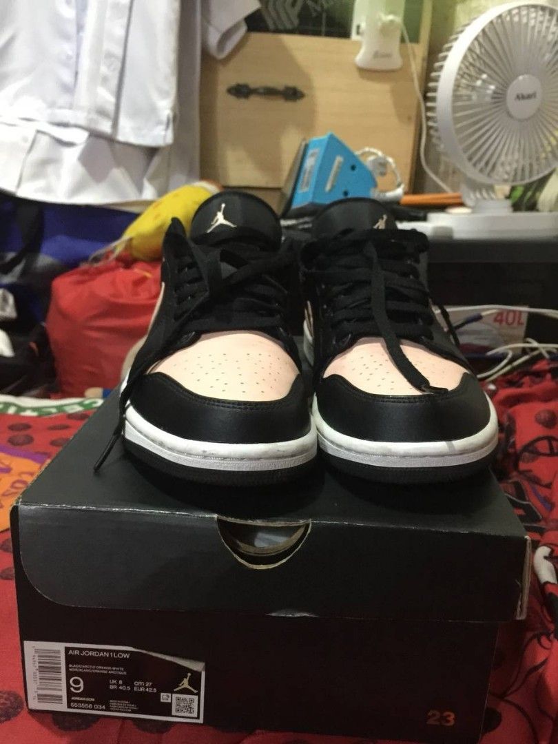 aj1 low crimson tint