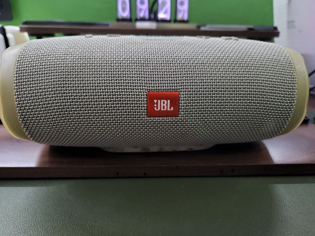JBL Charge 3, Audio, Soundbars, Speakers & Amplifiers on Carousell