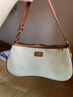 （分類：）位於 。 由 heidi1996515 提交（商品編號 1235343655，圖片 1）。簡介： 。