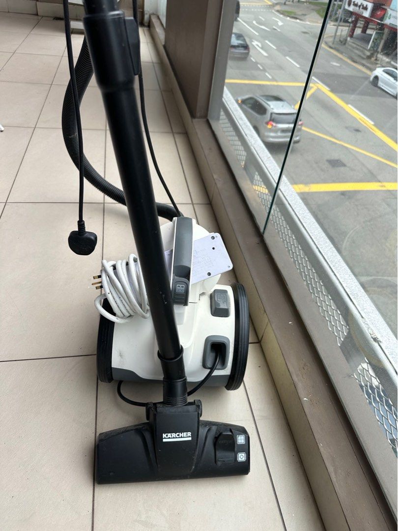Karcher Bagless 1100W Vacuum Cleaner VC 3 Premium White, TV & Home