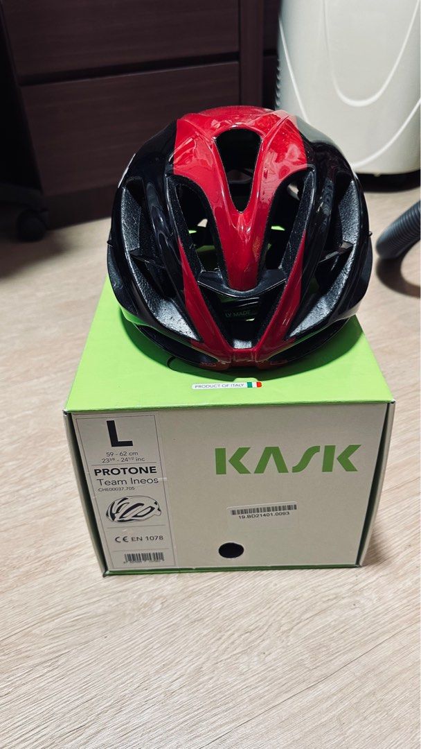 Kask protone team hotsell ineos
