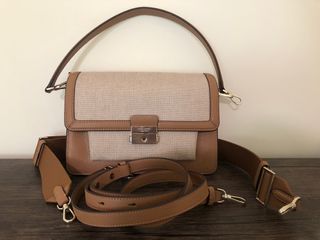 （分類：）位於 。 由 soupgrey 提交（商品編號 1235345483，圖片 1）。簡介： 。