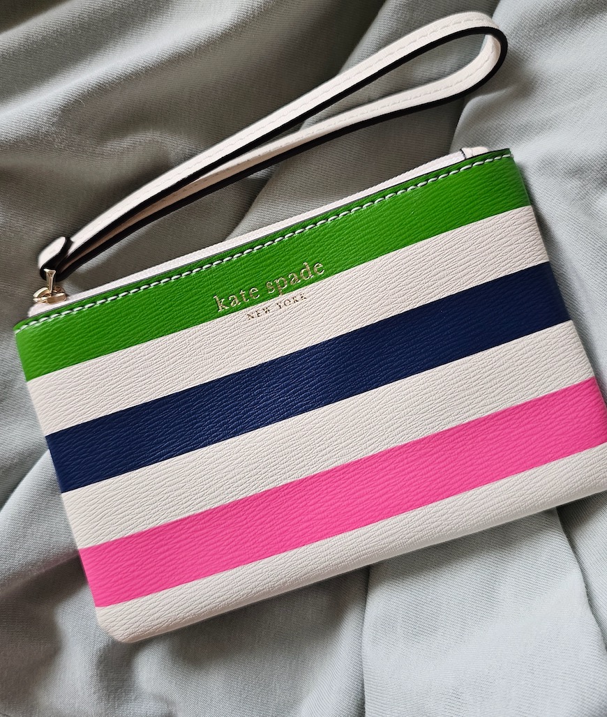 Kate spade wristlet clearance pouch