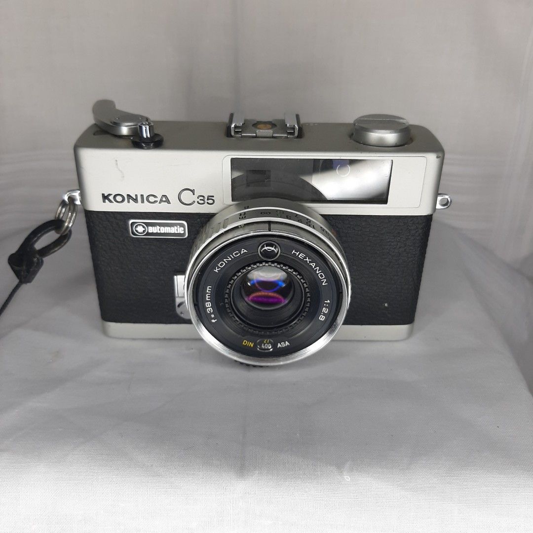 Konica C35 Camera (Category: Cameras) located in Santa Rosa. Submitted by majanice (Listing ID 1235406331, Image 2). Description: Collectable cameras Untested Sold as an antique collectable good for art deco / vintage aesthetic please message first so i can send photos of the unit. Thank you! payment via BDO / BPI / Gcash delivery via lalamove or lbc other ways, please message.