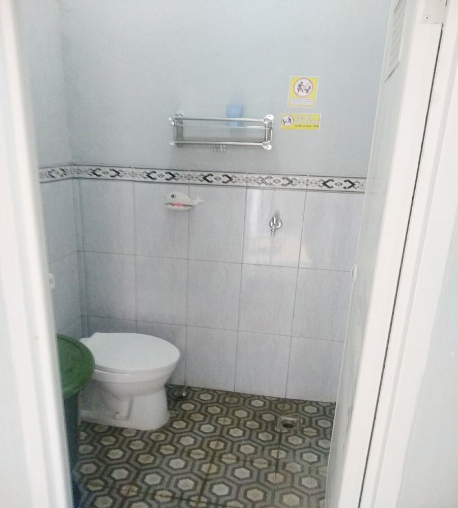 kost_putri_dekat_universitas_b_1685773377_35698dde_progressive
