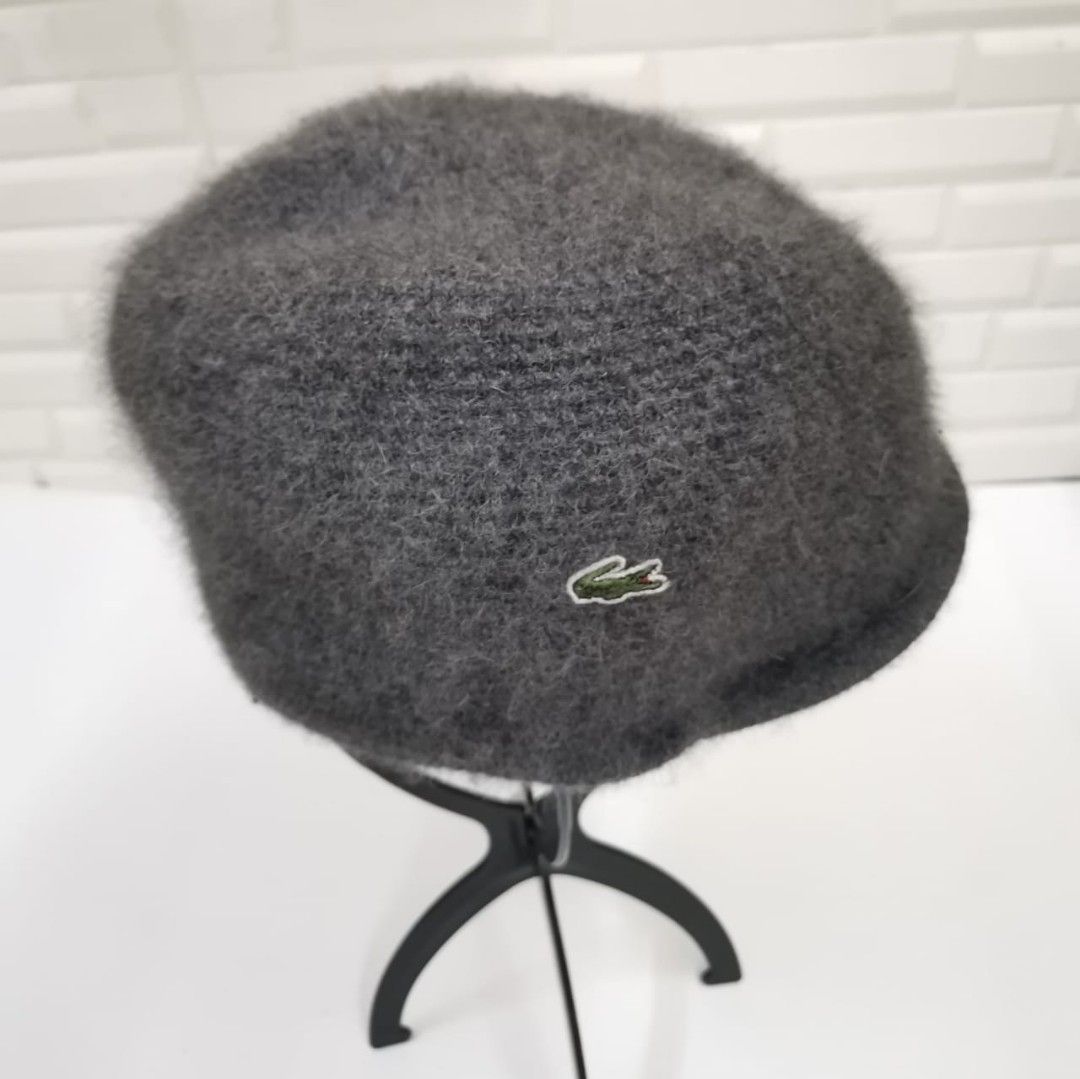 LACOSTE Flat Cap in Charcoal Men s Fashion Watches Accessories