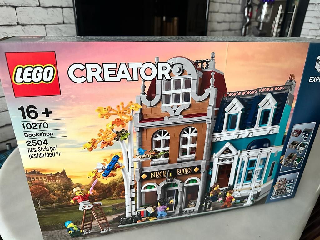 Lego store bookshop price