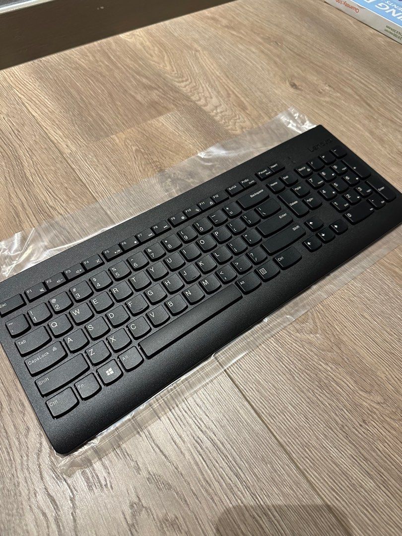 Lenovo Wireless Keyboard and mouse, Computers & Tech, Parts