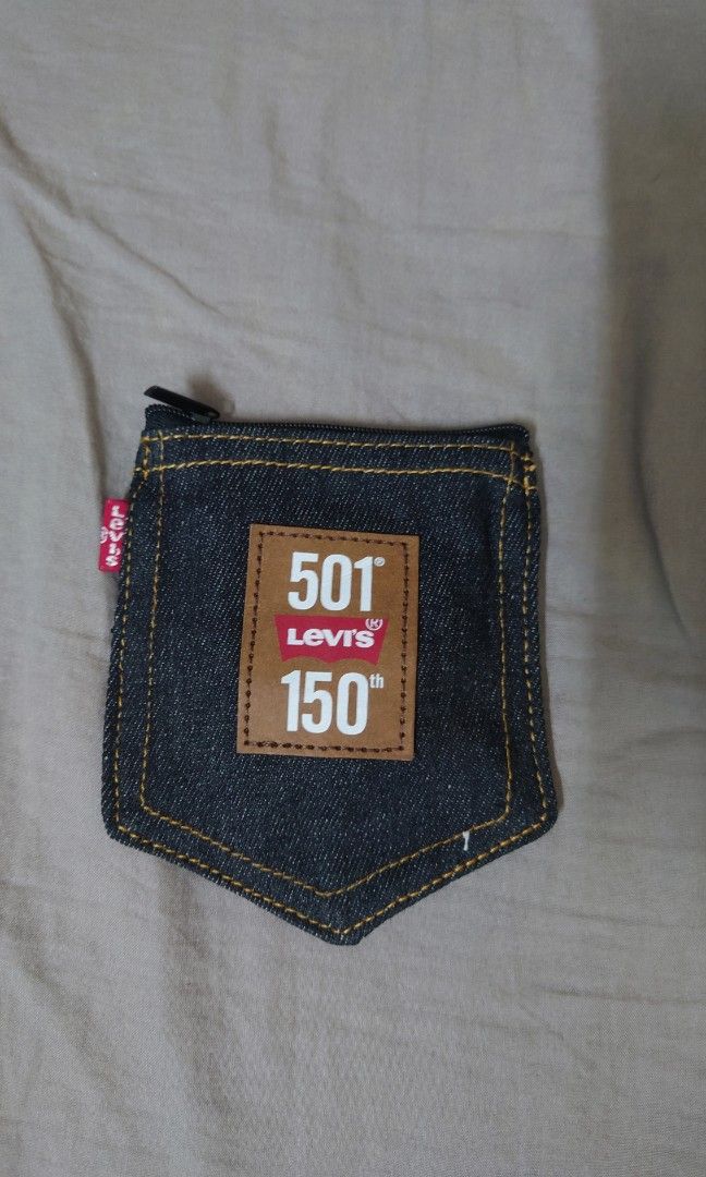 Levis coin cheap