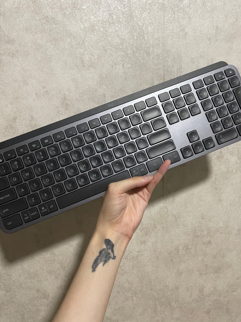 Logitech MX Keys Full size keyboard, Computers & Tech, Parts