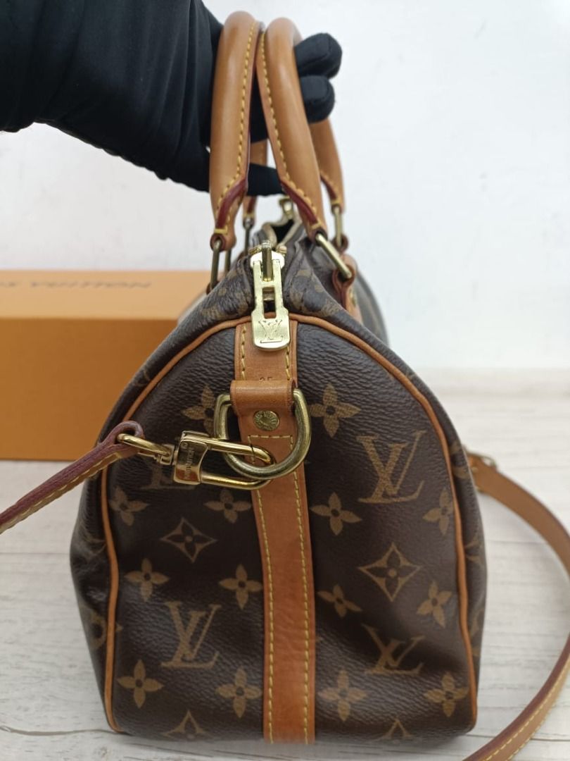 Authentic Louis Vuitton Monogram Speedy Bandouliere 25 M41113