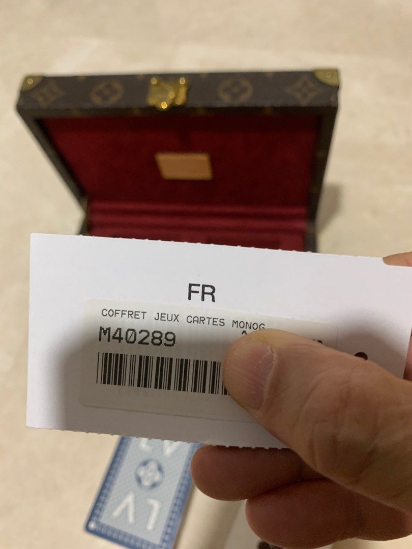 Louis Vuitton Poker set with trunk, Women's Fashion, Jewelry