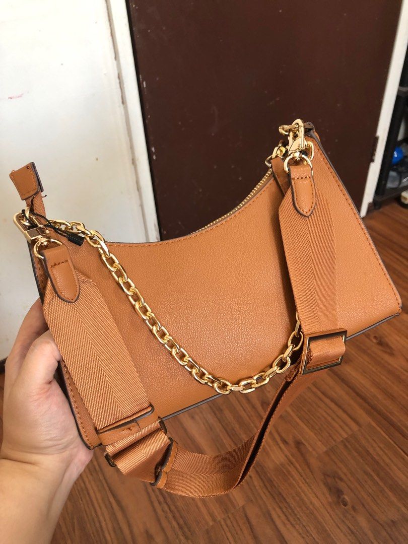 Chain cross hotsell body bag mango