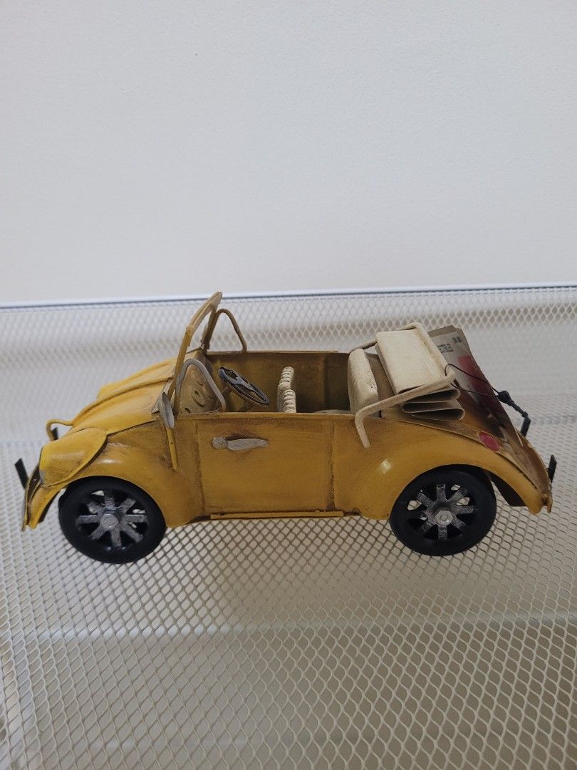 Metal toy car, Hobbies & Toys, Toys & Games on Carousell