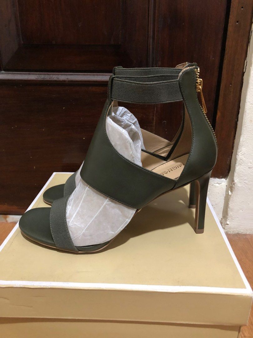 Michael kors dominique sandal sales
