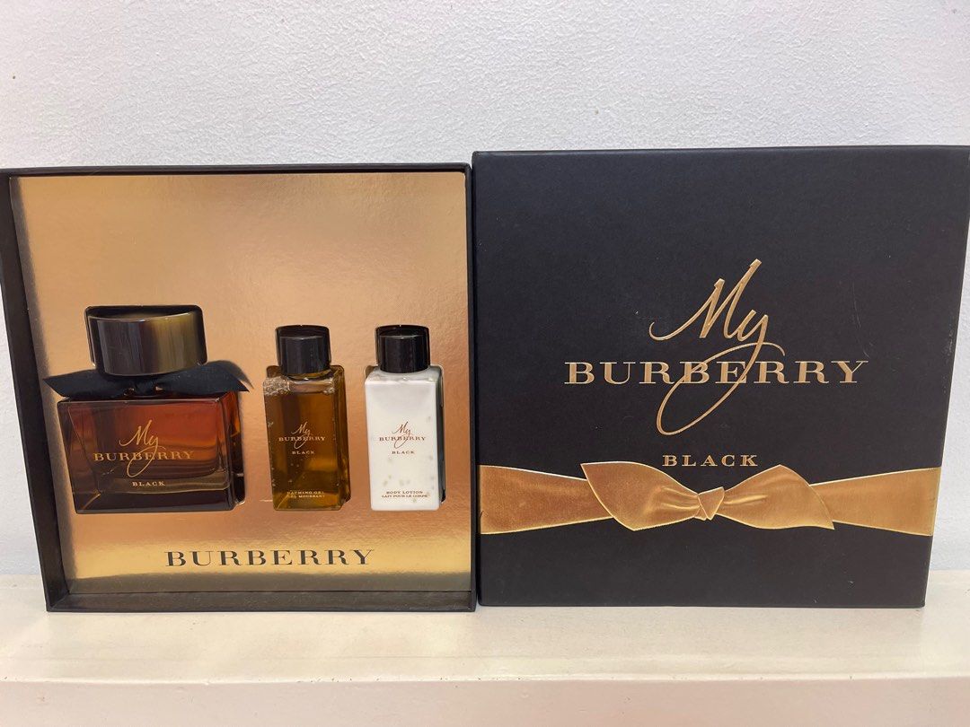 Burberry sales black set